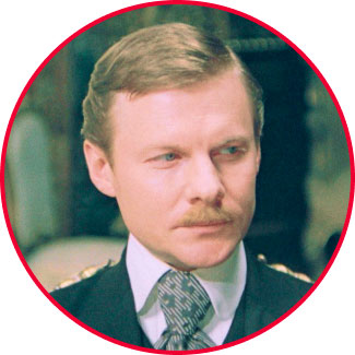 Виталий Соломин в роли доктора Ватсона